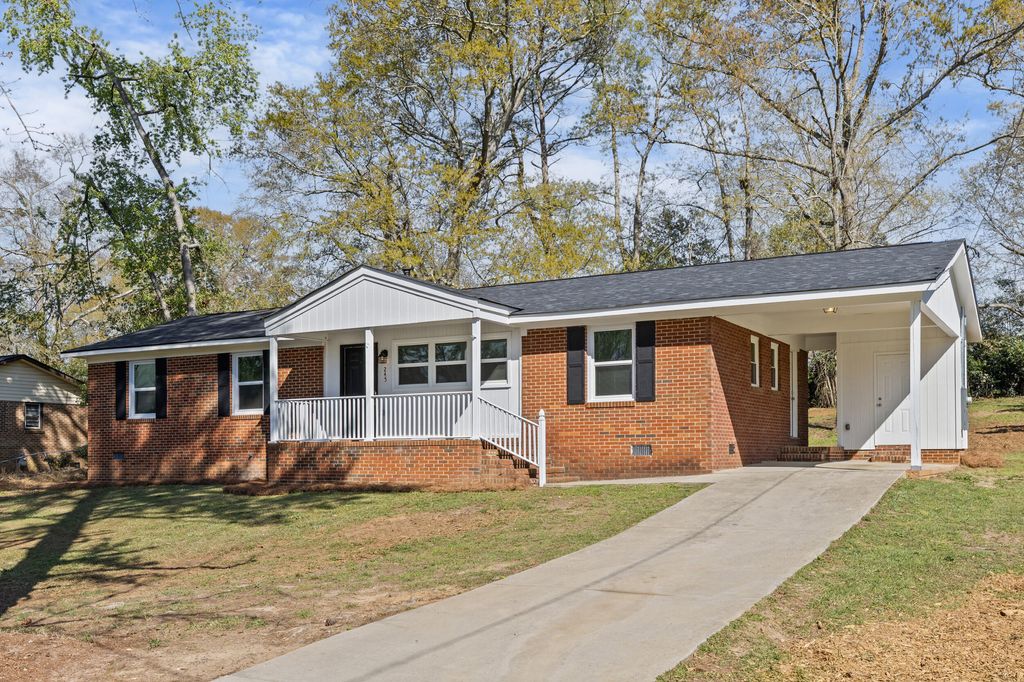 Photo of 245 Barrett Street, Harlem, GA 30814 (MLS # 553453)