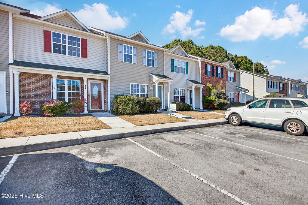 Photo of 503 Timberlake Trail, Jacksonville, NC 28546 (MLS # 100545275)