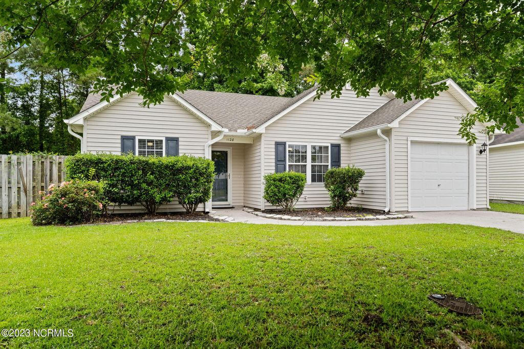 Photo of 1128 Sunburst Way, Leland, NC 28451 (MLS # 100569338)