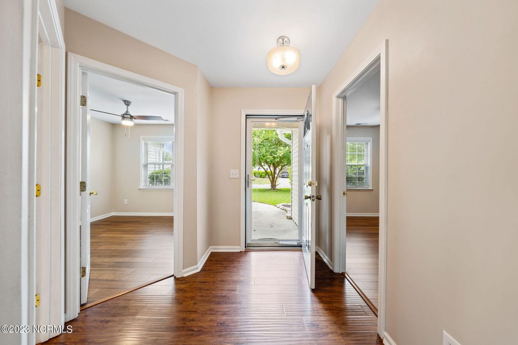Photo of 1128 Sunburst Way, Leland, NC 28451 (MLS # 100569338)