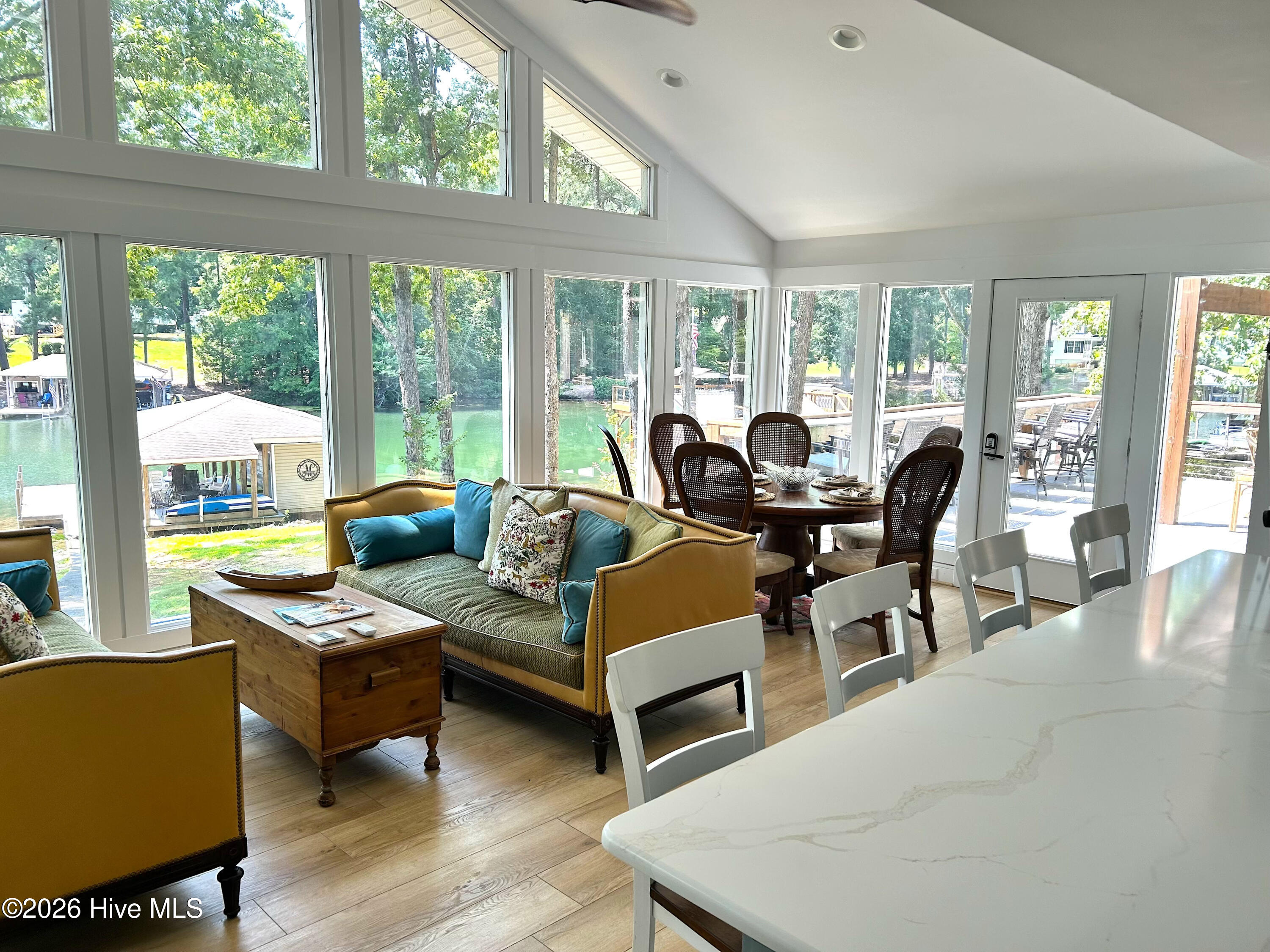 180 Northern Cove Drive