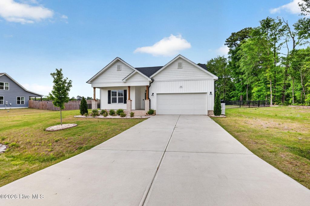 Photo of 131 Misty Morning Drive, Smithfield, NC 27577 (MLS # 100571397)