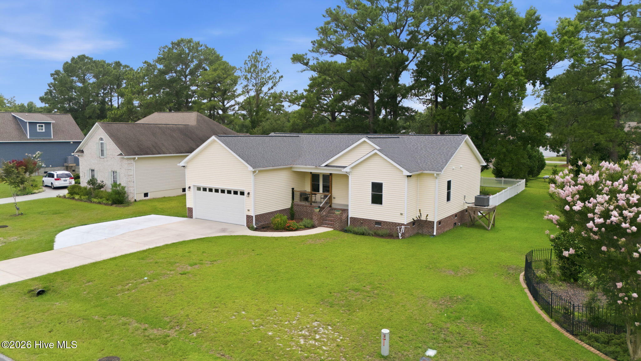907 Sea Holly Court