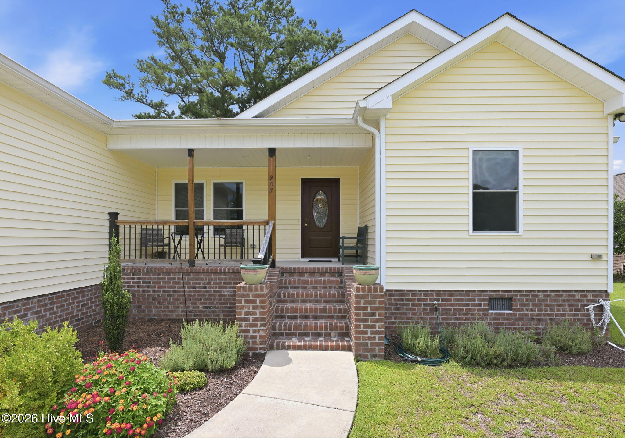 907 Sea Holly Court