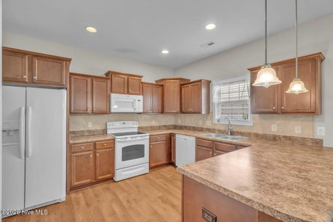 Tiny photo for 319 Merin Height Road, Jacksonville, NC 28546 (MLS # 100602978)