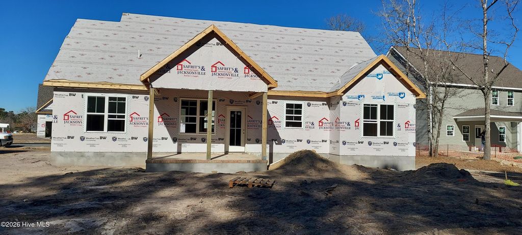 Photo of 162 Cripple Creek Drive, Swansboro, NC 28584 (MLS # 100568228)