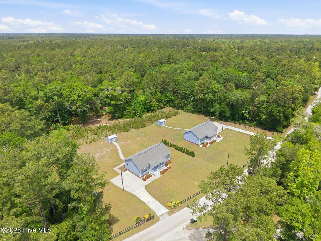 Photo of 1621 Honey-Do Lane NE, Leland, NC 28451 (MLS # 100573370)