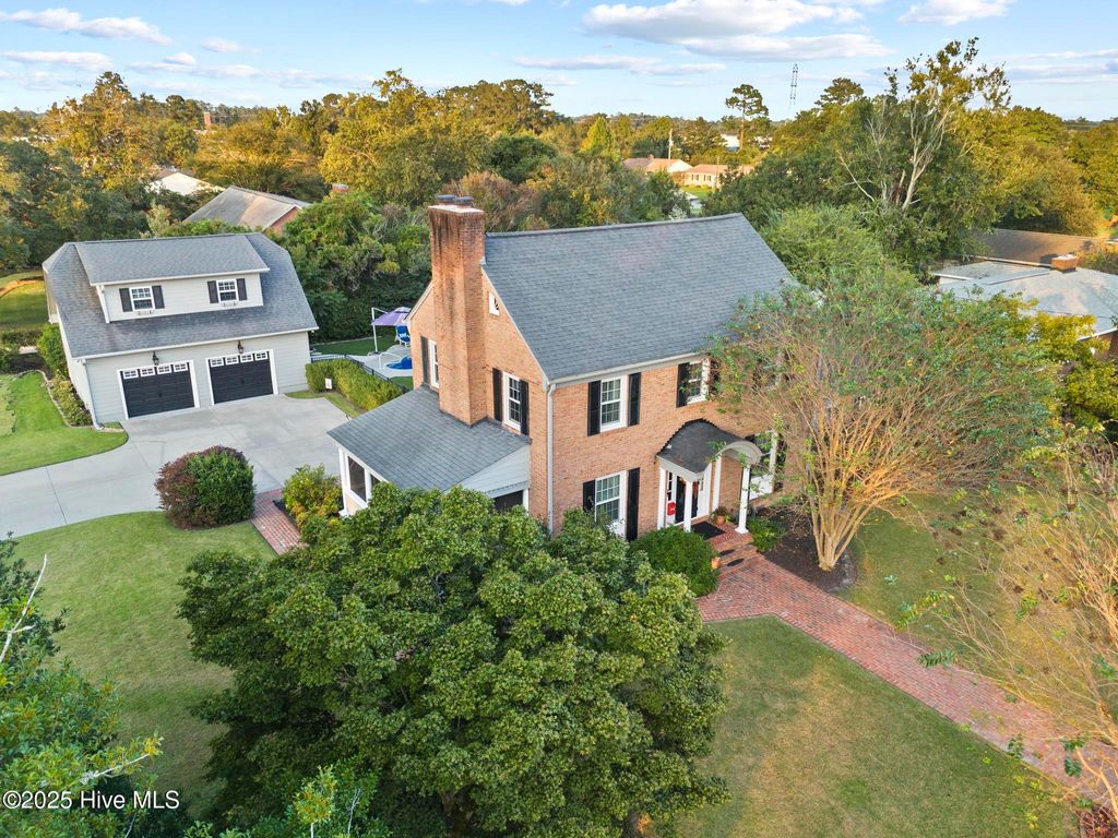 Photo of 406 Carmen Avenue, Jacksonville, NC 28540 (MLS # 100527249)