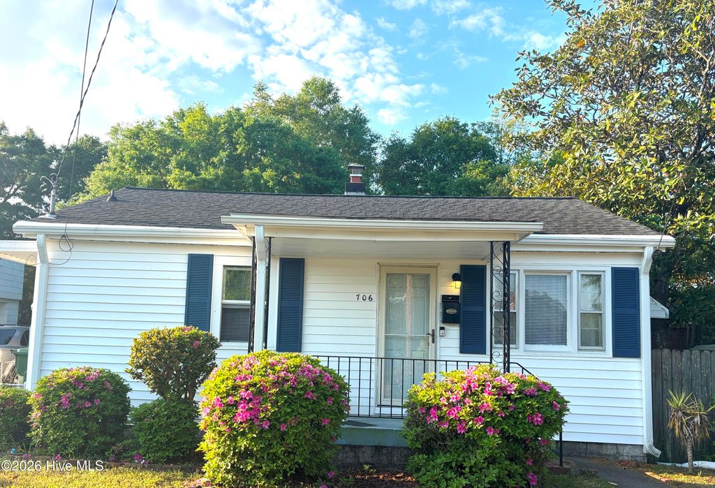 Photo of 706 Ann Street #706, Wilmington, NC 28401 (MLS # 100566561)