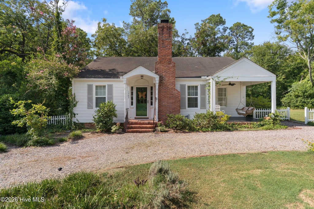 Photo of 1705 Holly Hill Road, Augusta, GA 30904 (MLS # 100600862)