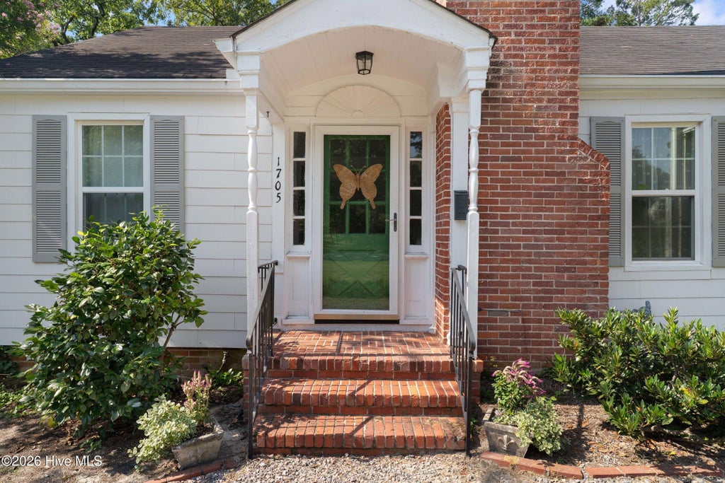 Photo of 1705 Holly Hill Road, Augusta, GA 30904 (MLS # 100600862)
