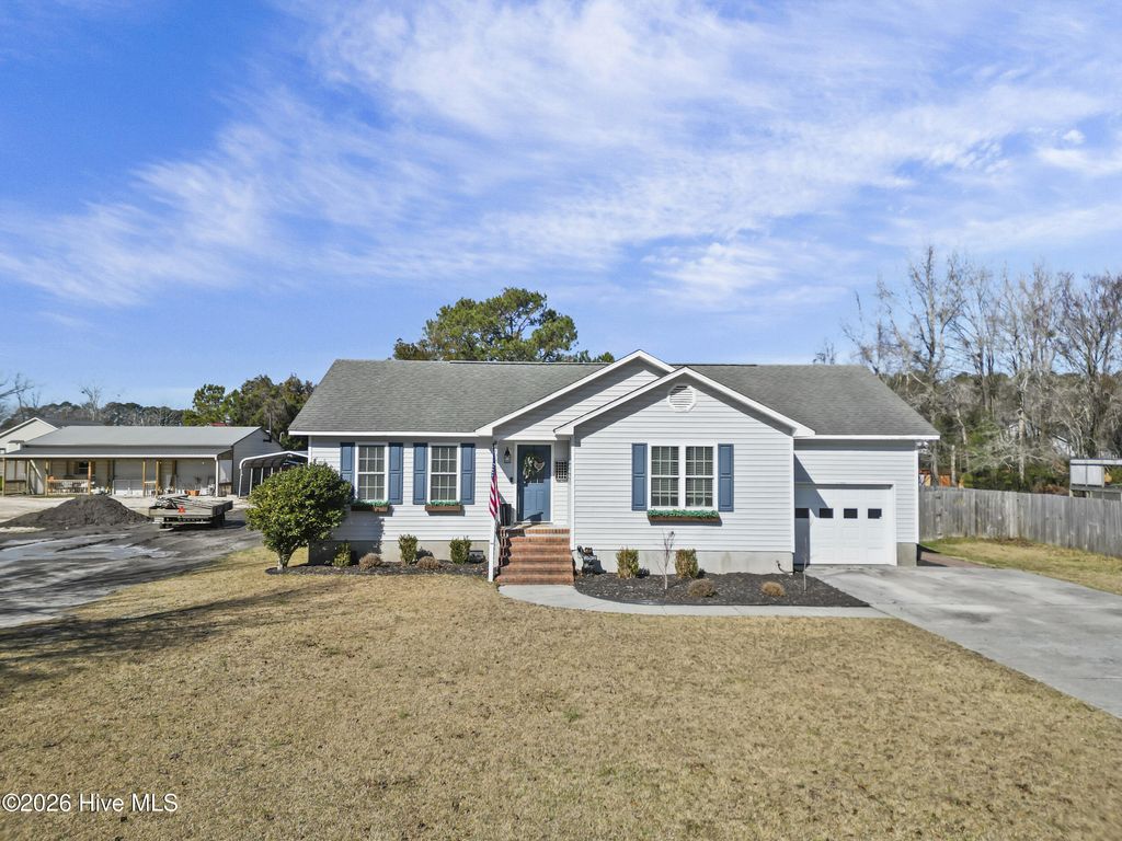 Photo of 206 N Second Avenue, New Bern, NC 28560 (MLS # 100551897)