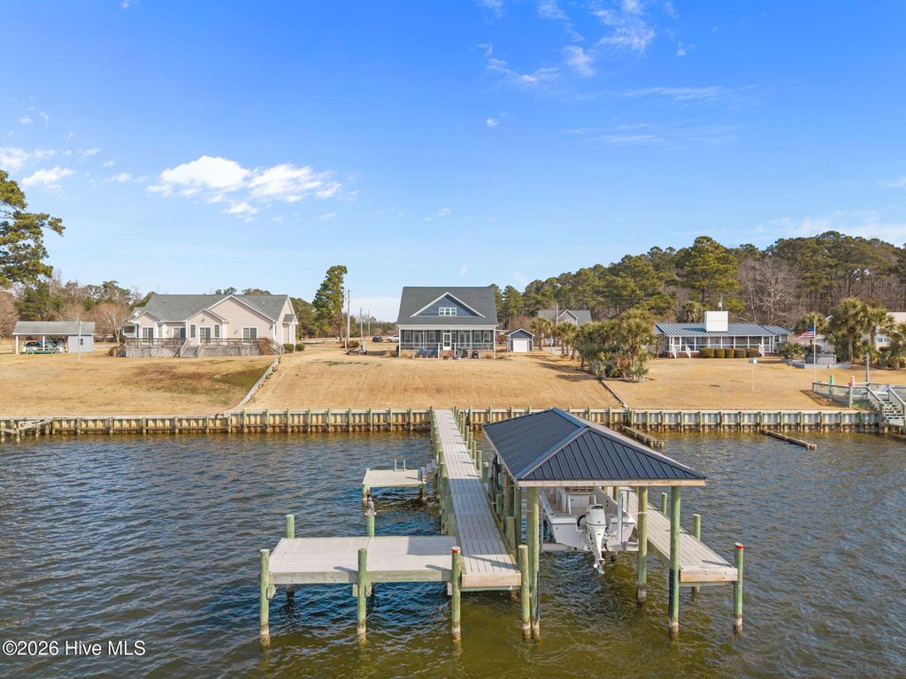 Photo of 30 E North Shore Lane, Arapahoe, NC 28510 (MLS # 100554610)