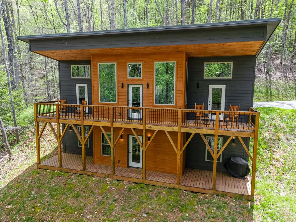 73 Oak Branch Drive