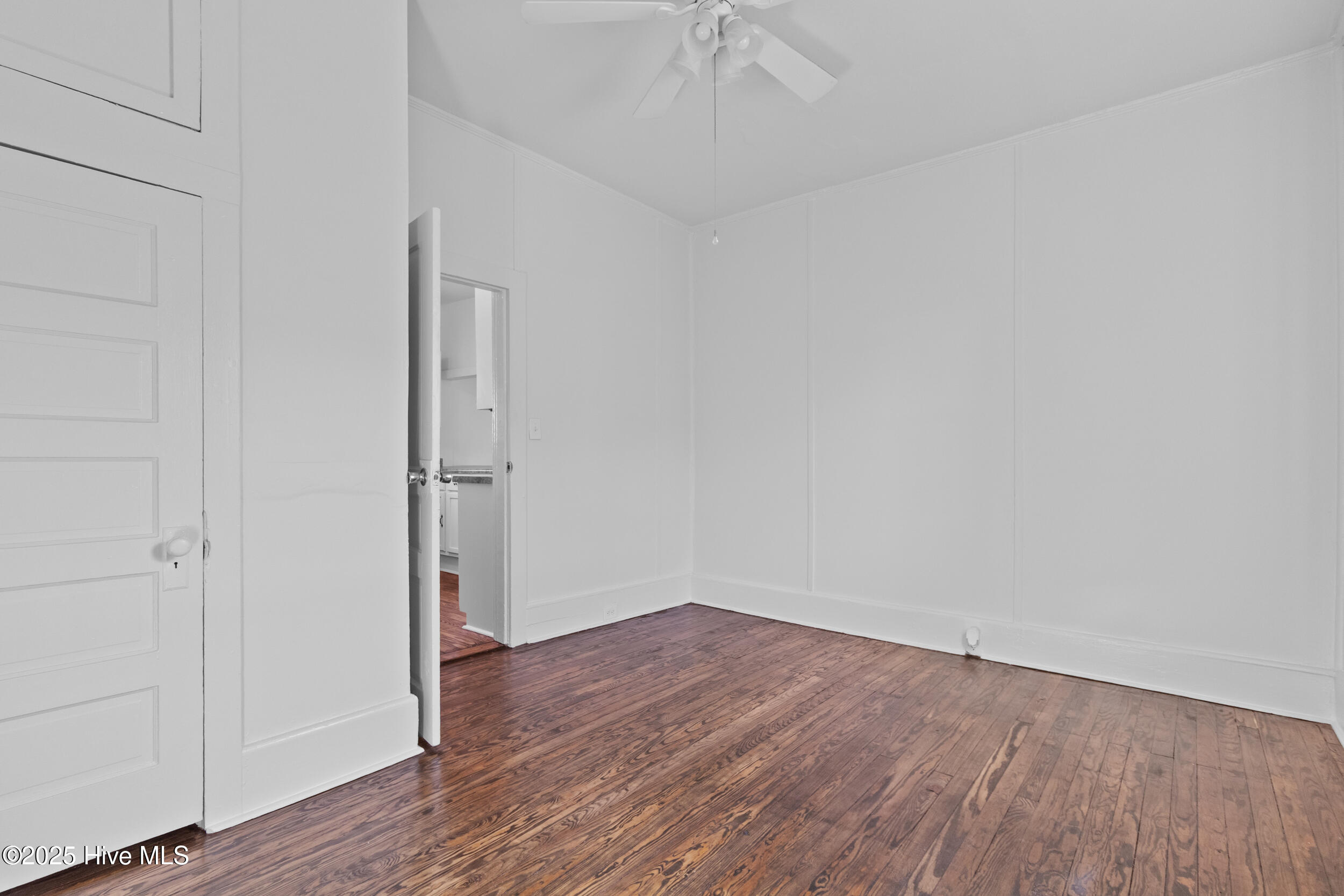 Wilmington, North Carolina 28401, United States, 4 Bedrooms Bedrooms, ,2 BathroomsBathrooms,Residential,Pending,256100