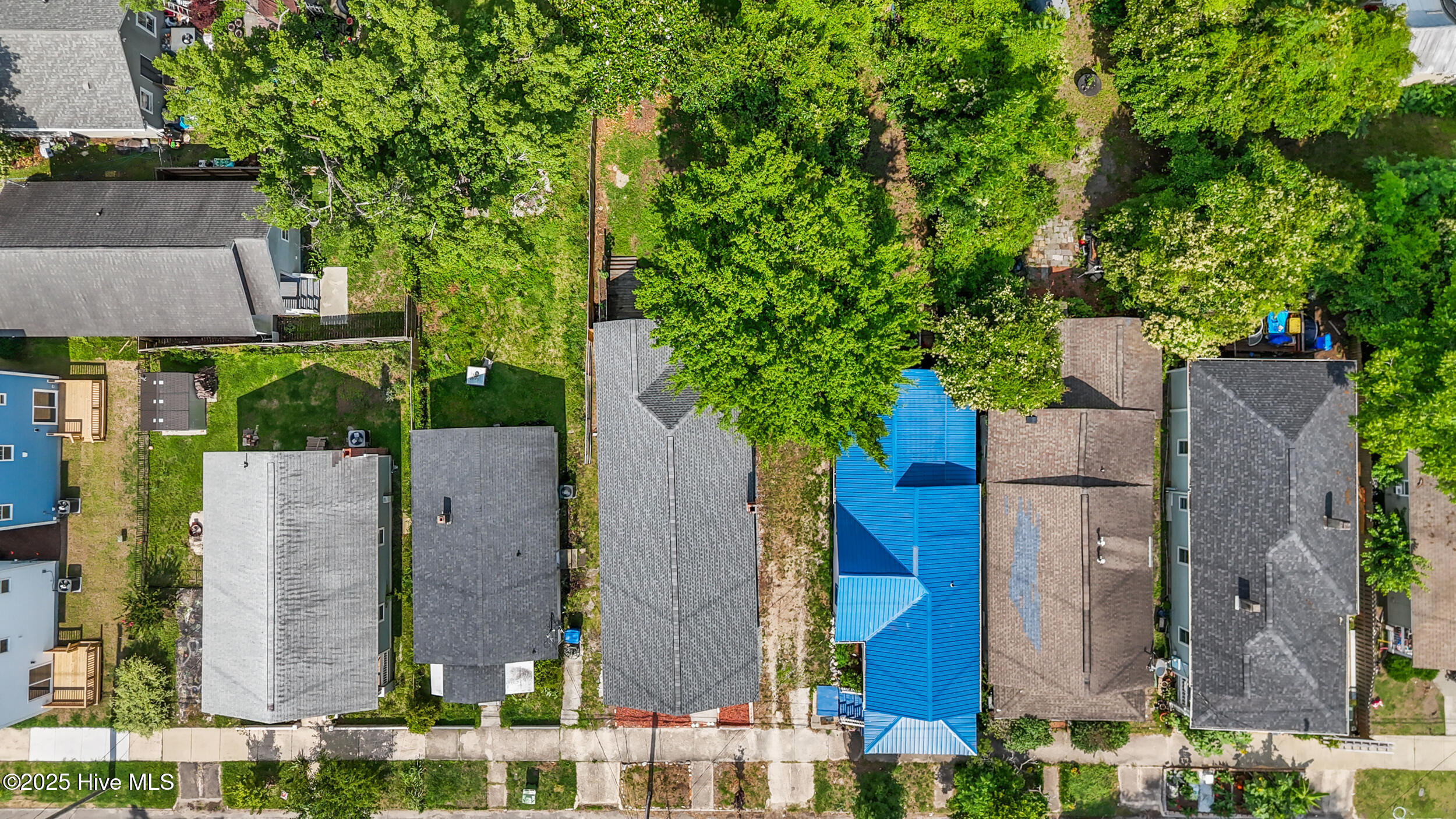 Wilmington, North Carolina 28401, United States, 4 Bedrooms Bedrooms, ,2 BathroomsBathrooms,Residential,Pending,256100