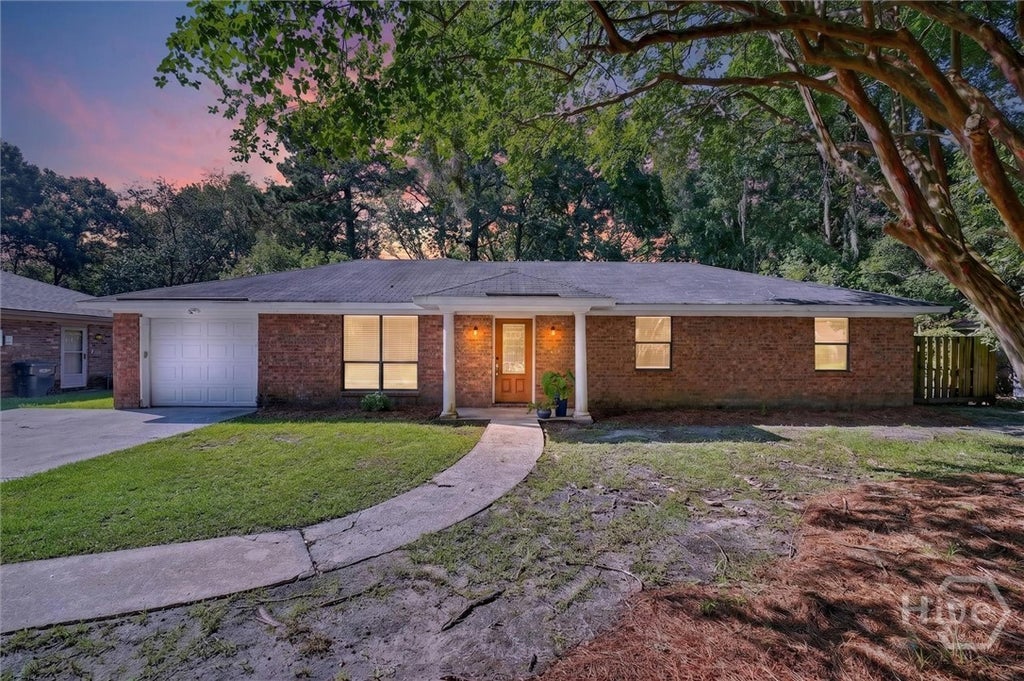 Photo of 37 Beaver Run Drive, Savannah, GA 31419 (MLS # SA360706)