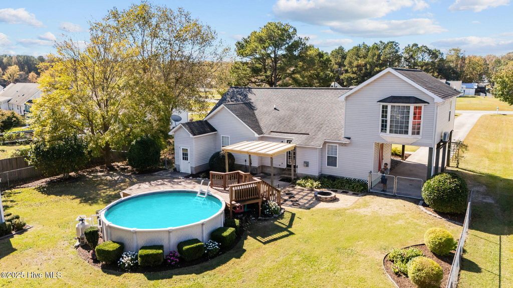 Photo of 2483 Hunterchase Lane, Greenville, NC 27858 (MLS # 100539599)