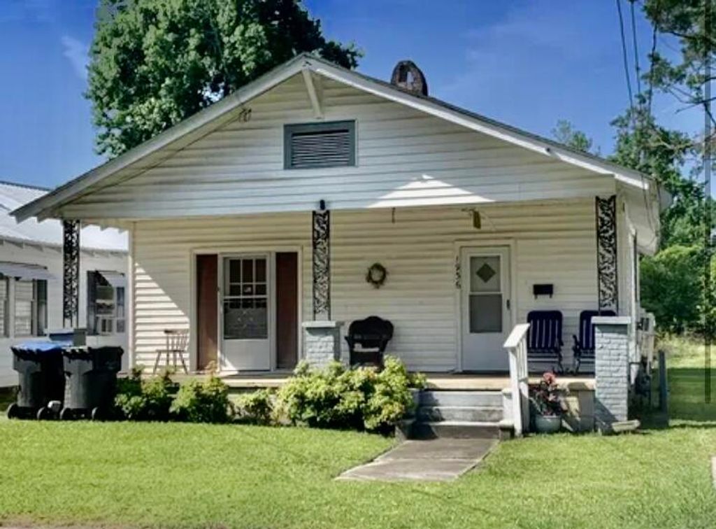 Photo of 1936 Starnes Street, Augusta, GA 30904 (MLS # 550105)