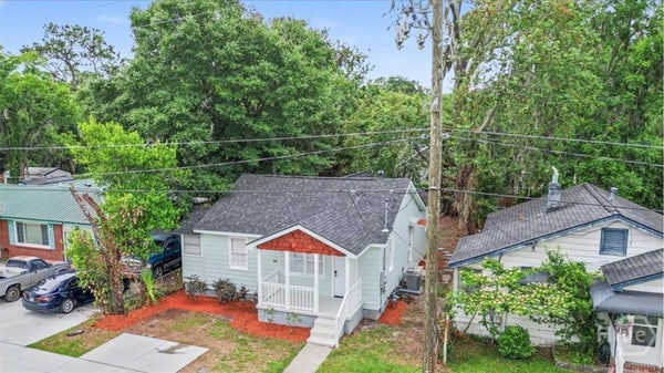 2109 DELESSEPS AVE, SAVANNAH, GA 31404 - Image e9c68a793a2abbaf9b780a4f29f2c2b8/1434189706