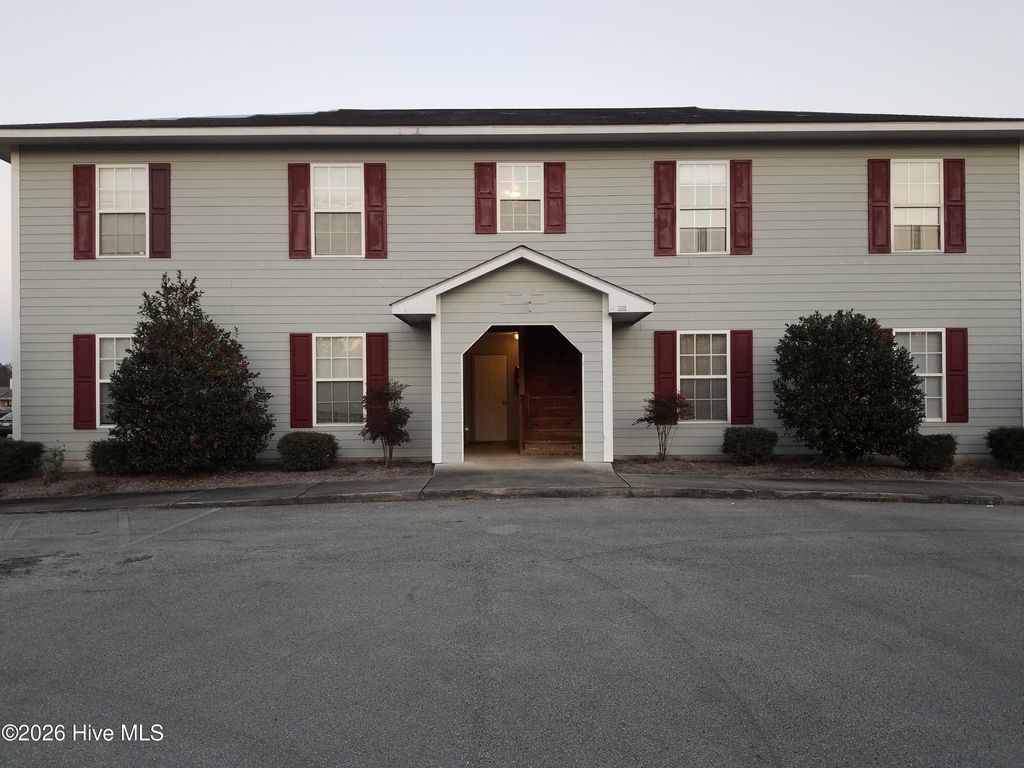Photo of 1000 Hammock Lane #4, Jacksonville, NC 28546 (MLS # 100563127)