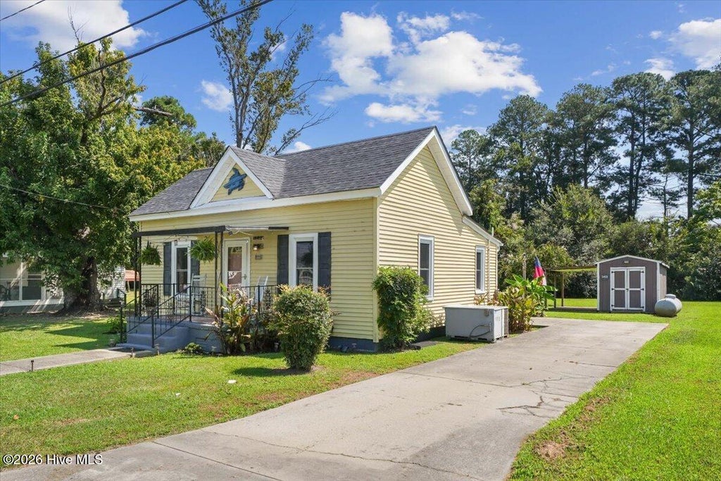 Photo of 304 S Pender Street, Fremont, NC 27830 (MLS # 100601884)