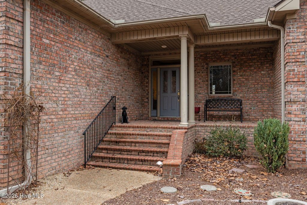 Photo of 309 Neuse Drive, Chocowinity, NC 27817 (MLS # 100548657)