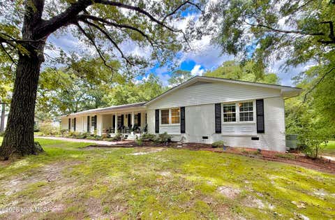 Homes For Sale - 2778 Forrest Drive<br/> Kinston, NC 28504