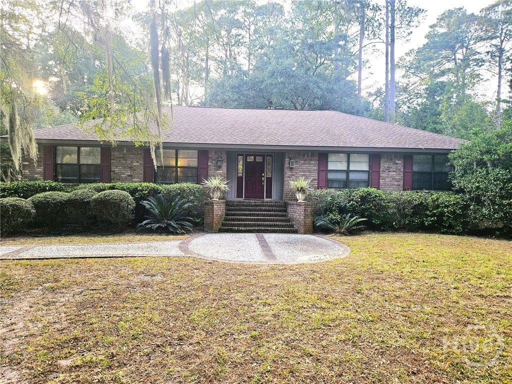 Photo of 289 Cushing Drive, Savannah, GA 31406 (MLS # SA346442)