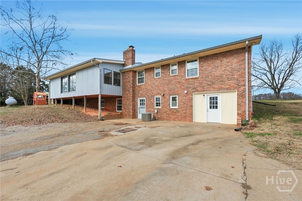 Photo of 334 Highway 174, Danielsville, GA 30633 (MLS # CL345807)