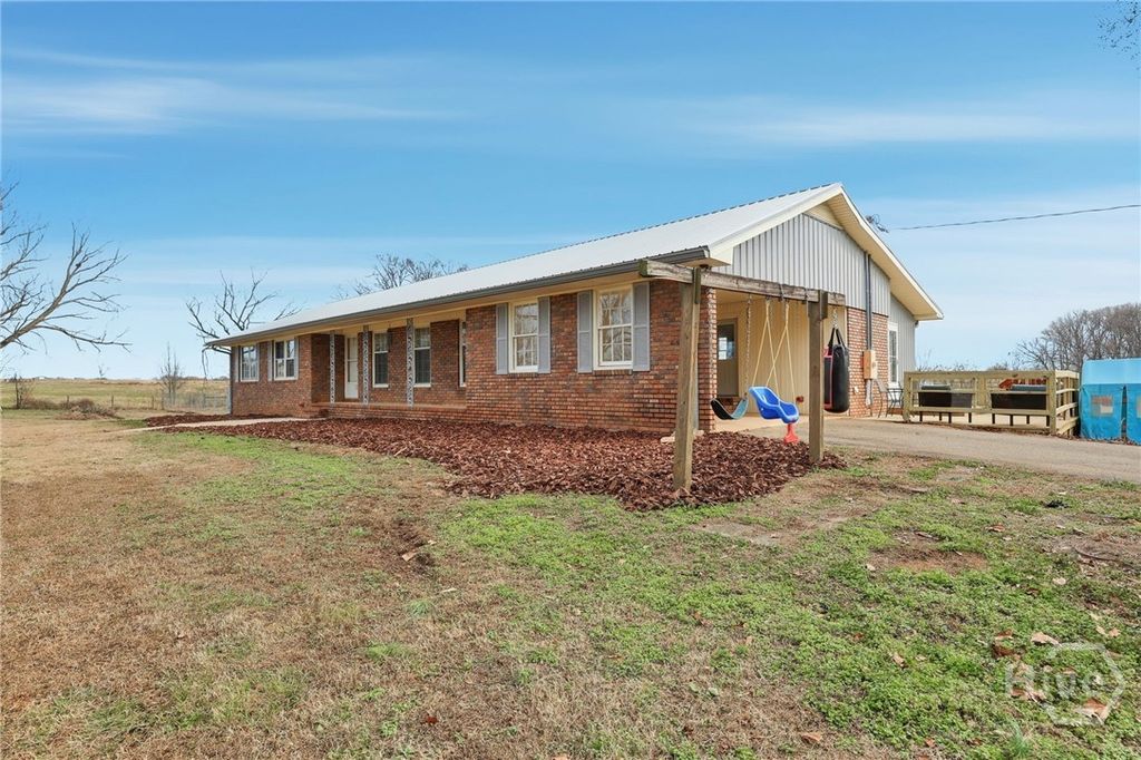 Photo of 334 Highway 174, Danielsville, GA 30633 (MLS # CL345807)