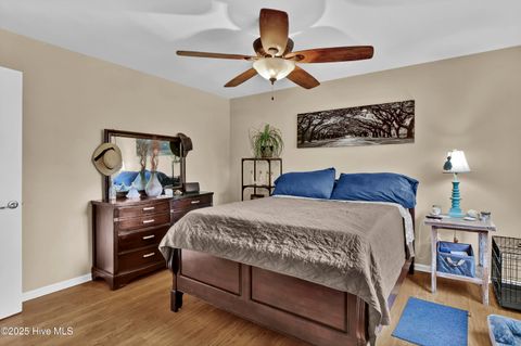 Tiny photo for 21801 Us-17, Hampstead, NC 28443 (MLS # 100543547)