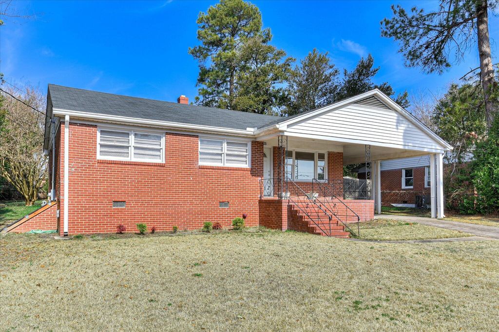 Photo of 425 Audubon Circle, North Augusta, SC 29841 (MLS # 552331)