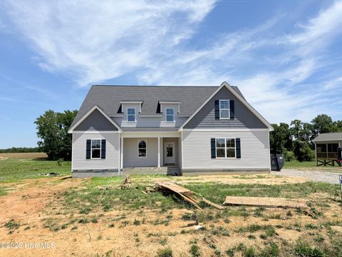 Homes For Sale - 5515 River Buck Road<br/> Spring Hope, NC 27882