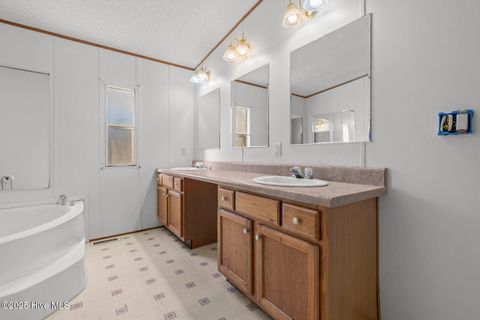 Tiny photo for 200 Twin Oak Road, Maysville, NC 28555 (MLS # 100546636)