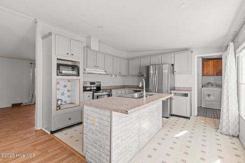 Tiny photo for 200 Twin Oak Road, Maysville, NC 28555 (MLS # 100546636)