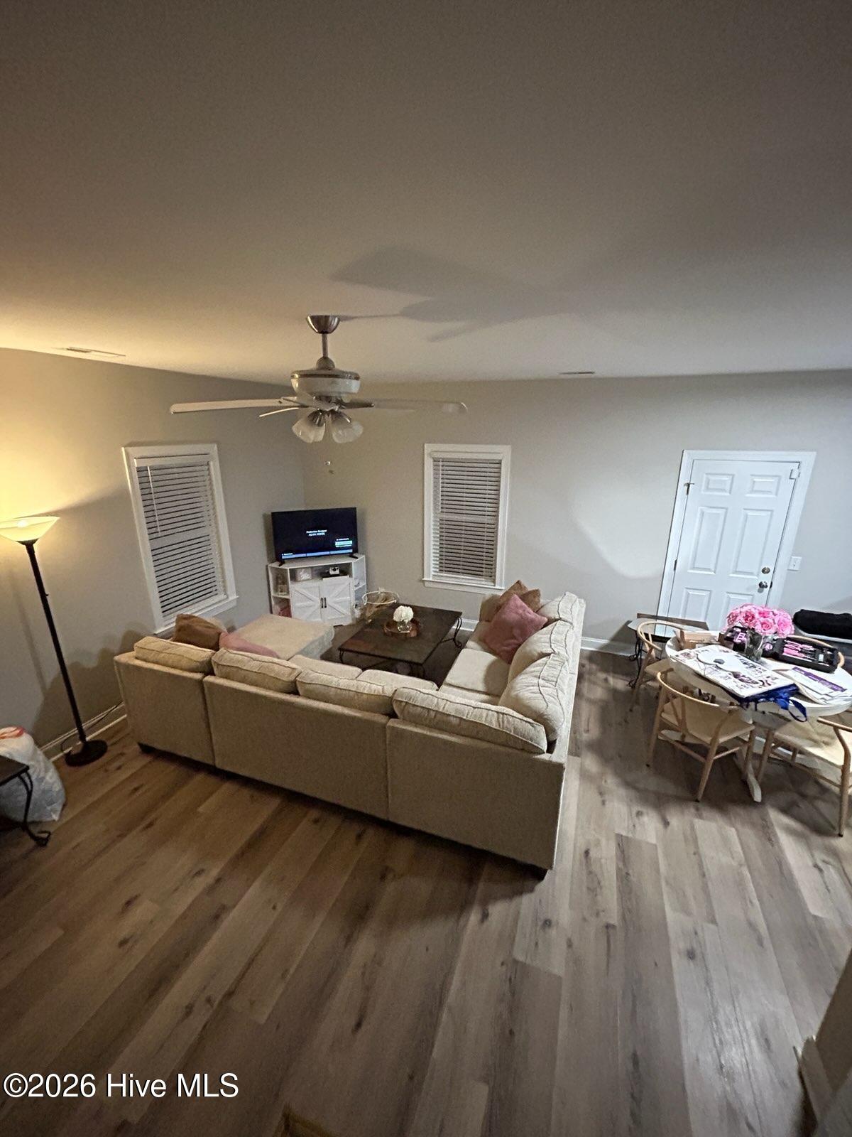 3234 Belmont Circle