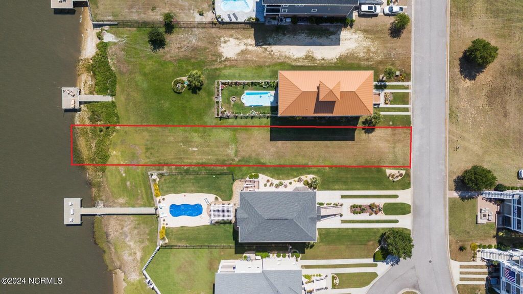 Photo of 123 Hollings Court, Newport, NC 28570 (MLS # 100451327)