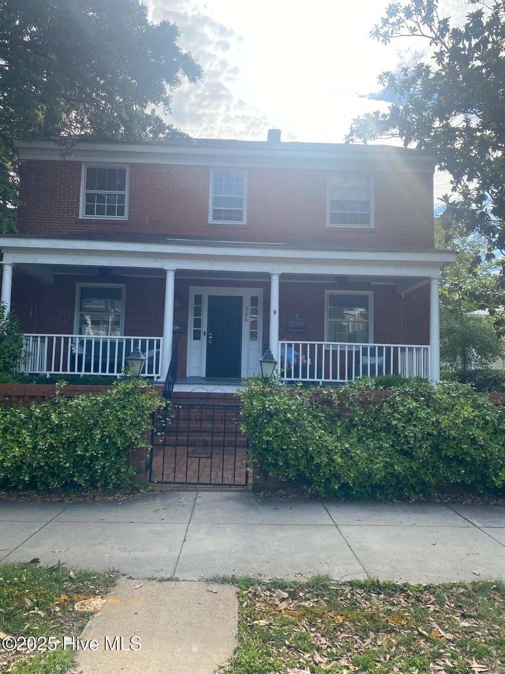 Photo of 275 N Ashe Street, Southern Pines, NC 28387 (MLS # 100546564)