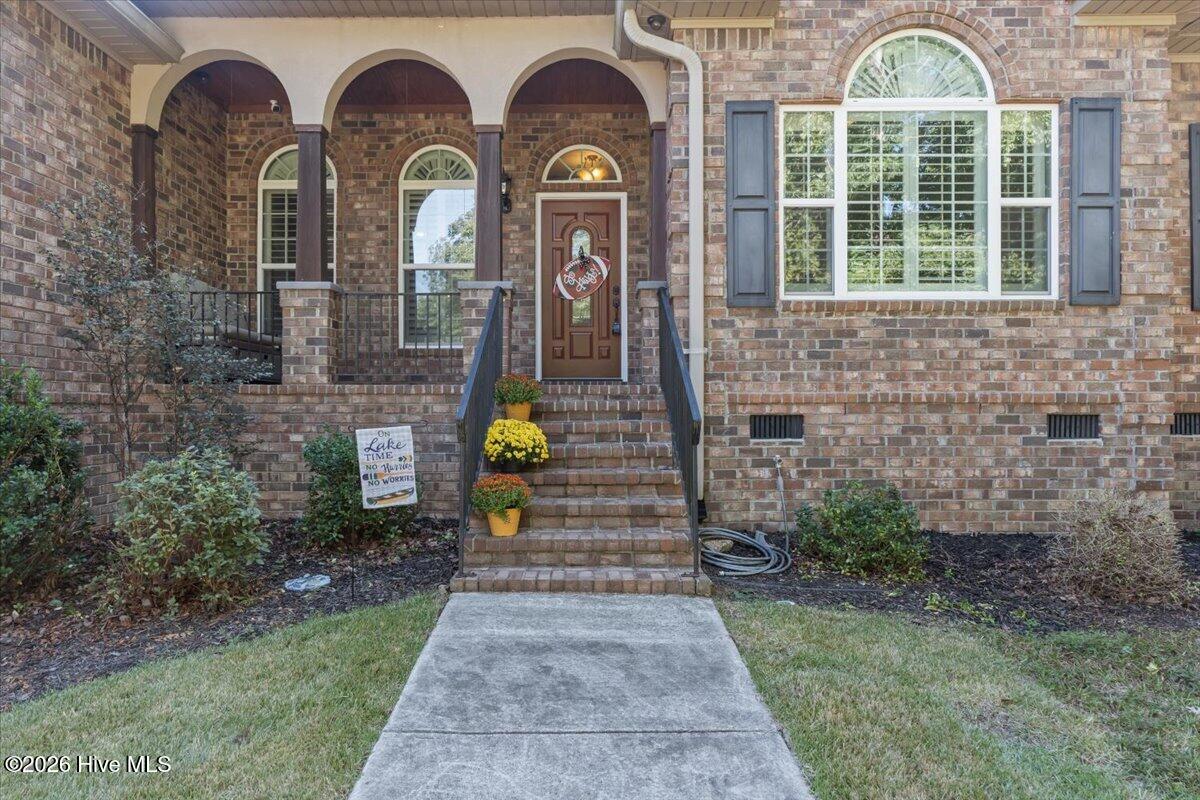 1680 Plantation Circle