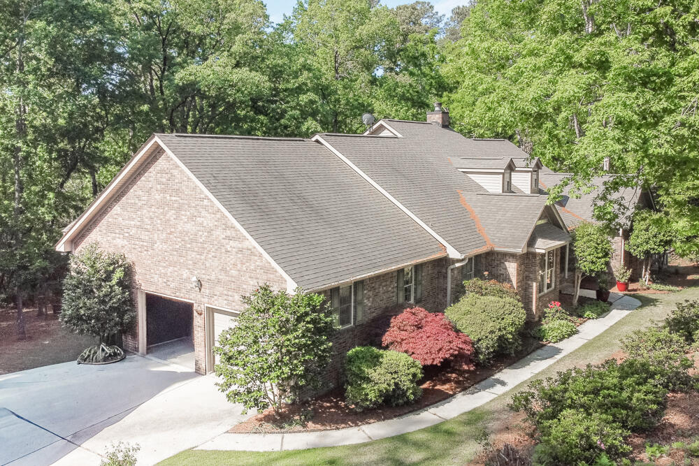 32 Bungalow Court