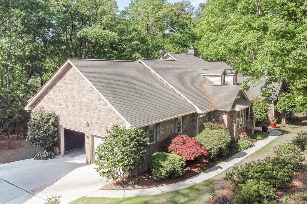 Photo of 32 Bungalow Court, Aiken, SC 29803 (MLS # 554667)