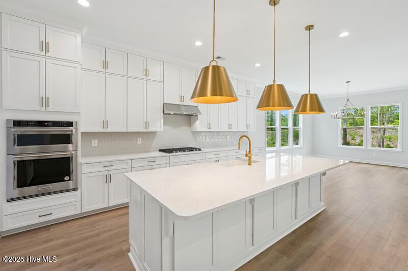 1543 St. Lucia Drive SW