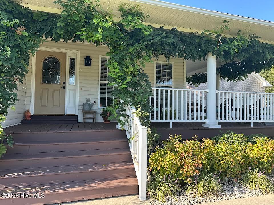 227 E Ivybridge Drive