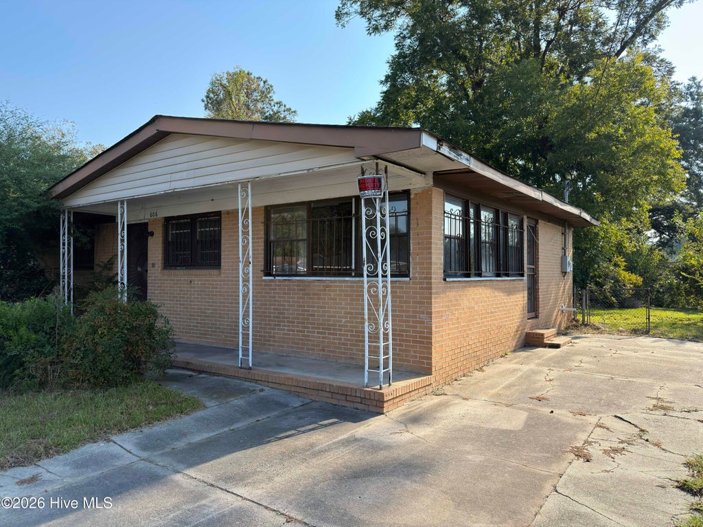Photo of 606 Albany Avenue, Augusta, GA 30901 (MLS # 100610803)