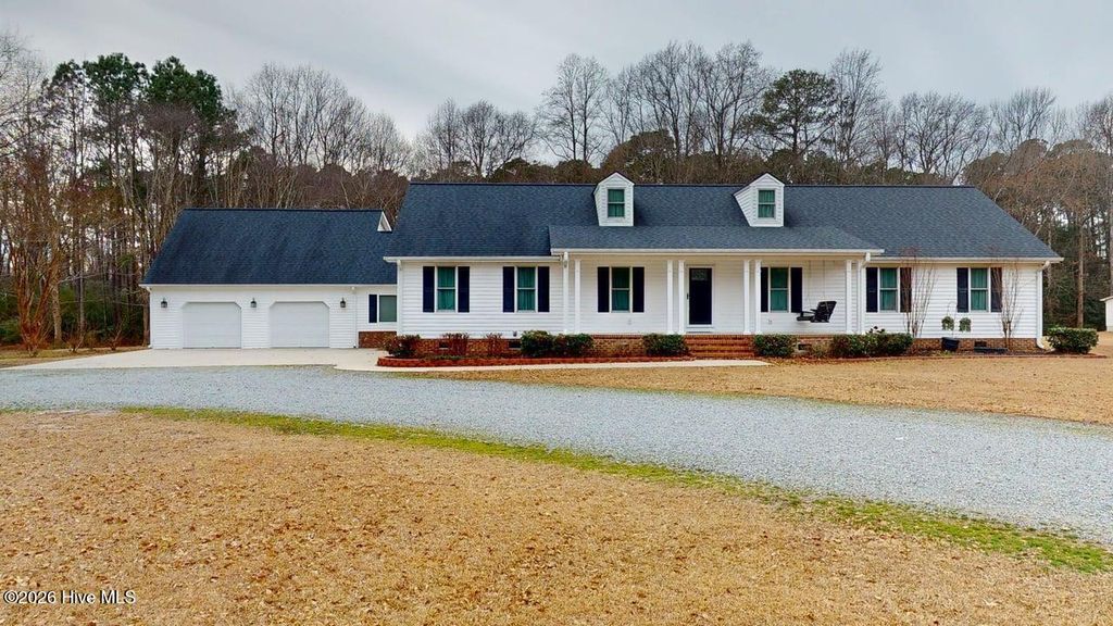 Photo of 1167 N Nc-581 Highway, Pikeville, NC 27863 (MLS # 100548378)