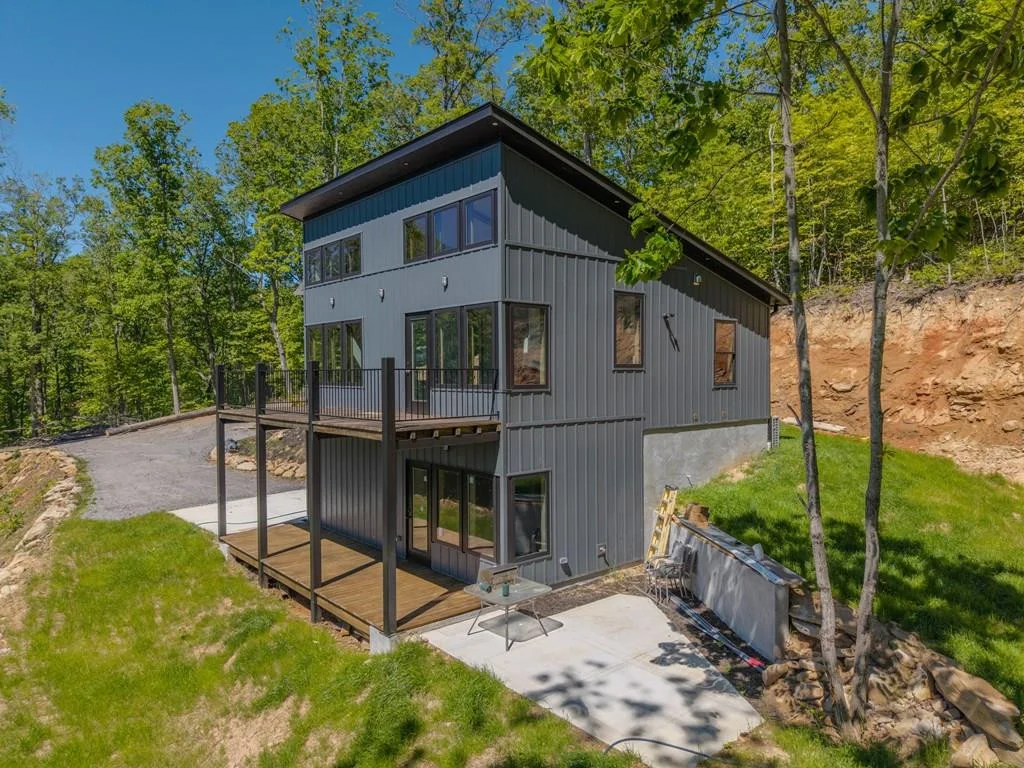 58 Mutt Ridge