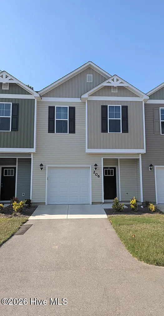 Photo of 206 Crab Claw Spit Lane, Jacksonville, NC 28546 (MLS # 100609074)