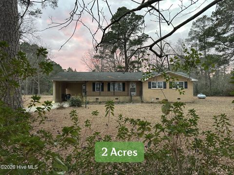 Homes For Sale - 131 Pineway Street<br/> Columbus County, Whiteville, NC 28472