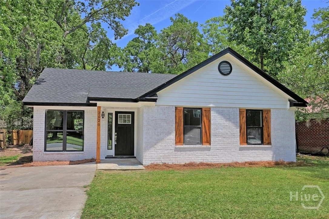 2020 Cowan Avenue